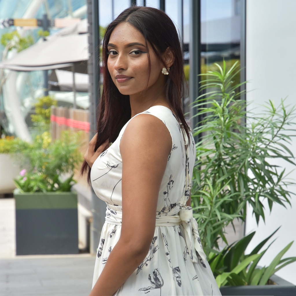 Samia Satin Ivoire & Gris